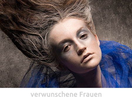 verwunschene Frauen /gallery HaPe Muff